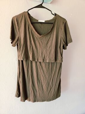 Bearsland Medium Olive Green Short Sleeve Breastfeeding/pumping Tee